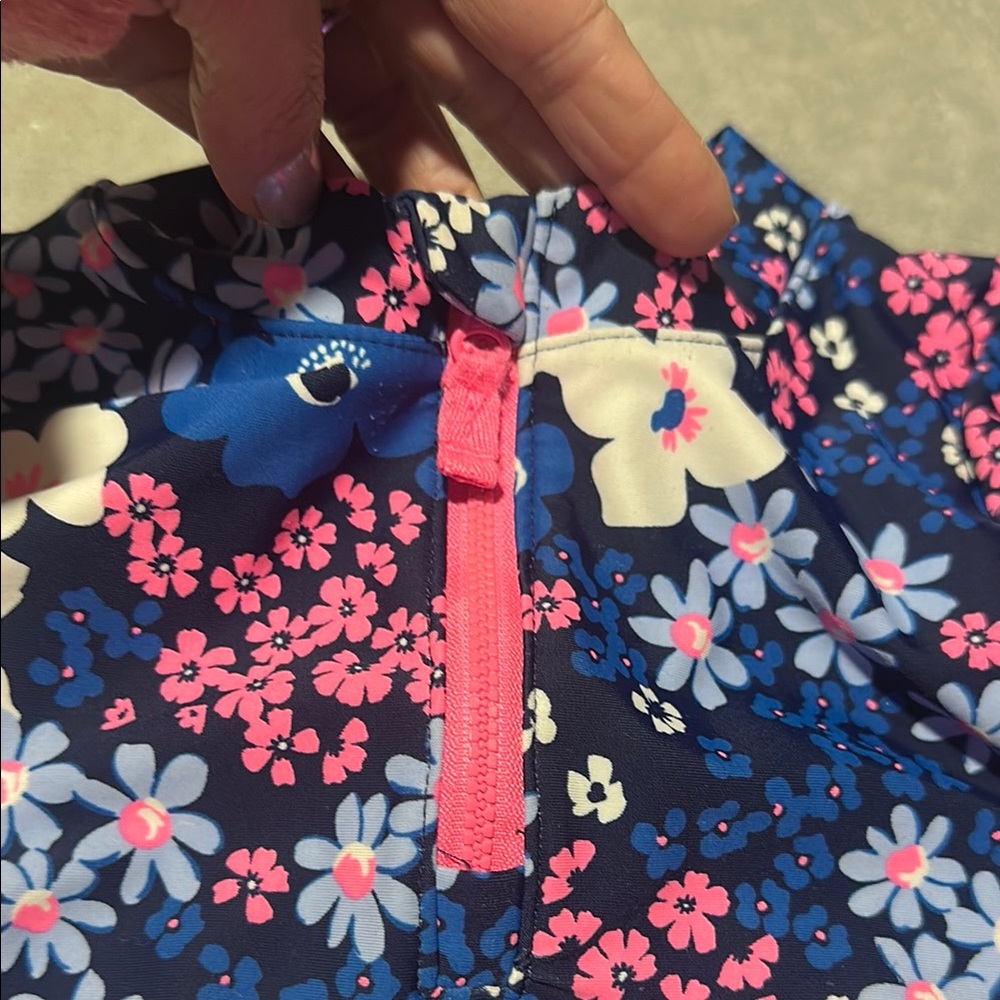 2/$10 Carters Floral Rashguard Tankini Swim Set - 4T - Picture 3 of 4